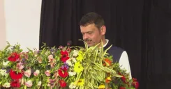 CM Fadnavis Distributes Govt Scheme Benefits in Palghar