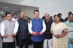 CM Fadnavis inaugurates Tiranga Vande Mataram Exhibition in Nagpur