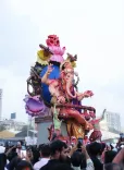 CM Fadnavis Joins Mumbai's Ganesh Visarjan on Anant Chaturdashi