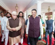 CM Fadnavis, Maharashtra Govt Pay Tribute on Kargil Vijay Diwas