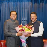 CM Fadnavis Meets Speaker Narwekar on Day 1 of Monsoon Session