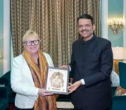CM Fadnavis meets UK ministers in Mumbai, sets 3-track partnership