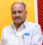 CM Fadnavis mourns passing of senior journalist Pratap Asbe