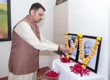 CM Fadnavis pays tribute to Sardar Patel on 151st birth anniversary