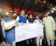 CM Fadnavis receives ₹3 lakh cheque for drought-hit farmers