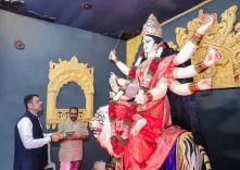 CM Fadnavis Seeks Maharashtra's Welfare at Nagpur Navratri Puja