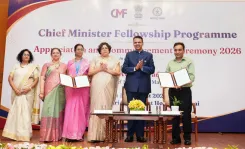 CM Fadnavis Signs MoU With IIT Bombay for Fellowship Programme