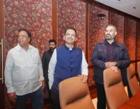CM Fadnavis Tours Prime Focus Studio Phase 1 at Film City