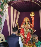 CM Fadnavis visits Nagpur Navdurga mandal, prays for Maharashtra