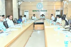 CM Hemant Soren Directs Global-Standard Education Push in Jharkhand