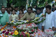 CM Hemant Soren pays tribute to Nirmal Mahato on 39th martyrdom anniversary