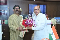 CM Hemant Soren Welcomes Speaker as Jharkhand Assembly Monsoon Session Opens