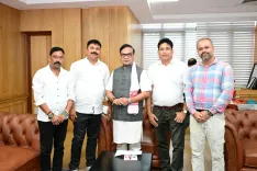 CM Himanta Meets Jalukbari Residents at Lok Sewa Bhawan