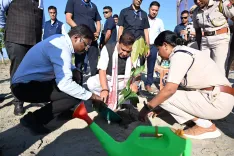 CM Himanta plants mango sapling on Brahmaputra banks in Dibrugarh