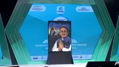 CM Majhi Hails Speed Painter Vilas Nayak at Health Icons Odisha