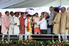 CM Mohan Yadav Honours Anti-Naxal Bravehearts at Indore BSF Event