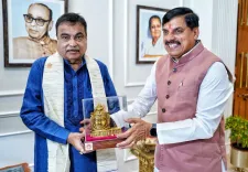 CM Mohan Yadav hosts Union Minister Gadkari at Bhopal residence
