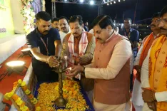 CM Mohan Yadav joins anti-addiction drive in Barwani
