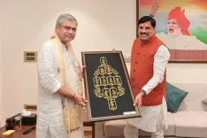 CM Mohan Yadav Meets Union Minister Ashwini Vaishnaw in New Delhi