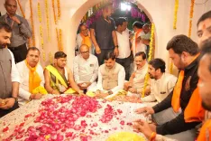 CM Mohan Yadav Offers Prayers at Matsyendranath Samadhi in Ujjain
