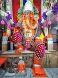 CM Mohan Yadav Seeks Blessings at Indore's Bada Ganpati