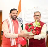 CM Nayab Saini Calls on Haryana Governor for Vijayadashami