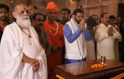CM Nayab Saini Seeks Blessings of Gita Manishi on Guru Purnima