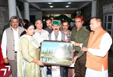 CM Office HP Receives Newly Elected Zila Parishad Member from Mandi