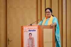 Delhi CM Rekha Gupta, BJP chief train party workers in New Delhi, Karol Bagh