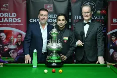 CM Rekha Gupta hails Pankaj Advani's 2026 World Billiards title