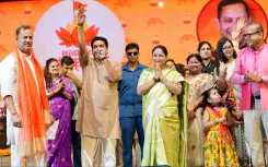 CM Rekha Gupta joins Navratri Garba and Ramleela at three Delhi venues