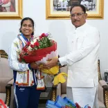 CM Sai Felicitates CWG 2026 Silver Medallist Gyaneshwari Yadav