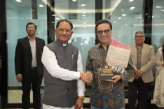 CM Sai Secures ₹700 Cr Logistics Park Deal in Singapore