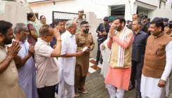 CM Saini Joins 'Tiffin Baithak' at 30 Gaj Plot Beneficiary's Home