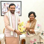 CM Saini Wishes NCW Chief Vijaya Rahatkar on Birthday