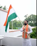 'हर घर तिरंगा' अभियान: बिहार CM सम्राट चौधरी ने लोकसेवक आवास पर फहराया राष्ट्रध्वज, विजय सिन्हा व श्रेयसी सिंह भी जुड़े