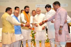 CM Samrat Choudhary Hands Appointment Letters to 2,027 BPSC Officers