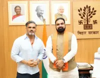 CM Samrat Choudhary hosts Suniel Shetty, actor pledges Bihar film