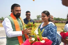CM Samrat Choudhary pays tribute to late Digvijay Singh in Jamui