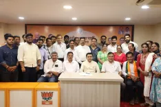 CM Sawant Reviews BJP Outreach at Mapusa District HQ