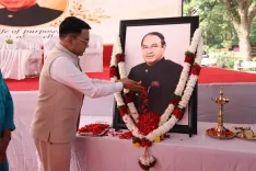CM Sawant Unveils Ravi Naik Statue at Ponda College on Death Anniversary