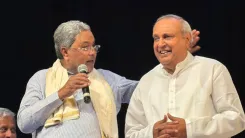 CM Siddaramaiah attends 'Mukhya Mantri' play's 900th show