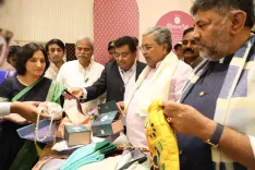 What is the Newly Inaugurated ‘Kalaloka’ Store at Bengaluru Airport?