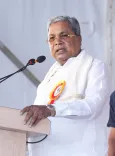 CM Siddaramaiah unveils M.P. Prakash statue at 86th birth anniversary