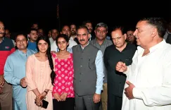 CM Sukhu Meets Children in Chamba During District Tour