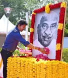 CM Tamil Nadu Pays Tribute to Kamaraj on Birth Anniversary