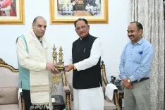 CM Vishnu Deo Sai meets Padma Shri journalist Alok Mehta