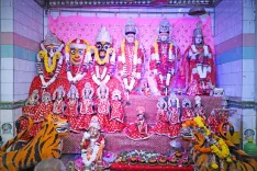 CM Vishnu Deo Sai offers prayers at Shivri Narayan temple