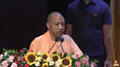 CM Yogi Calls for Gifting Local Artisan Products Over Imports
