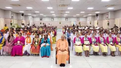CM Yogi Honours Independence Day Cultural Performers at Lucknow Residence